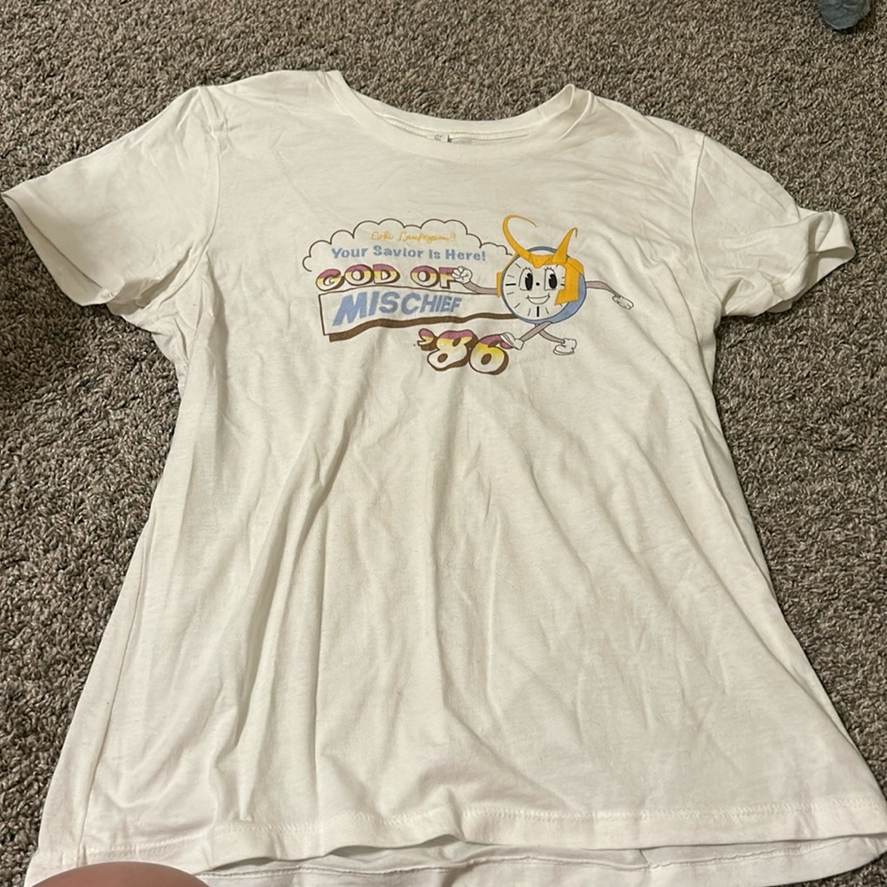 Loki graphic tee shirt, size large